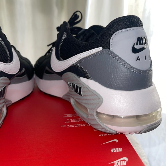 Nike Air Max Excee Men's Size 10/Women’s Size 11.5 Brand New With Partial Box - Picture 6 of 13